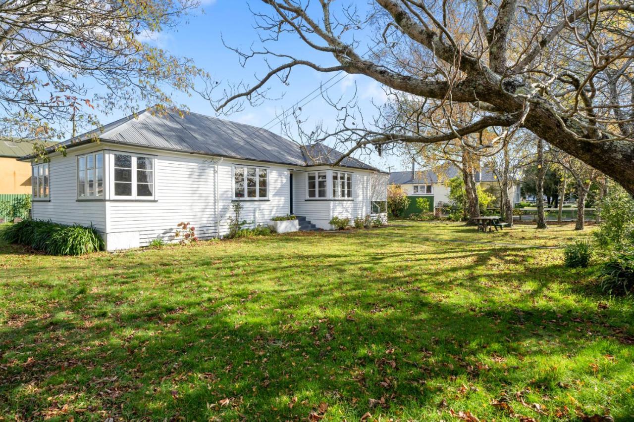 Centrally Located - Greytown Holiday Home Exterior photo